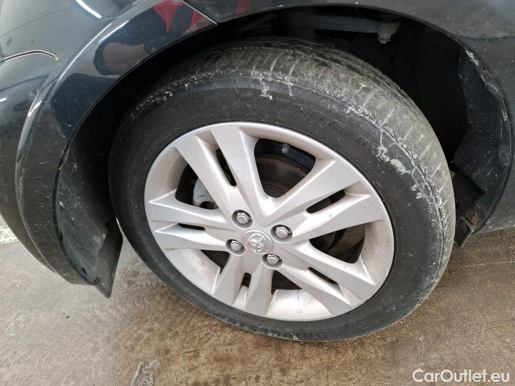  Toyota  IQ TOYOTA  3p Berline 100 VVT-i MultiDrive Iconic Pack #31