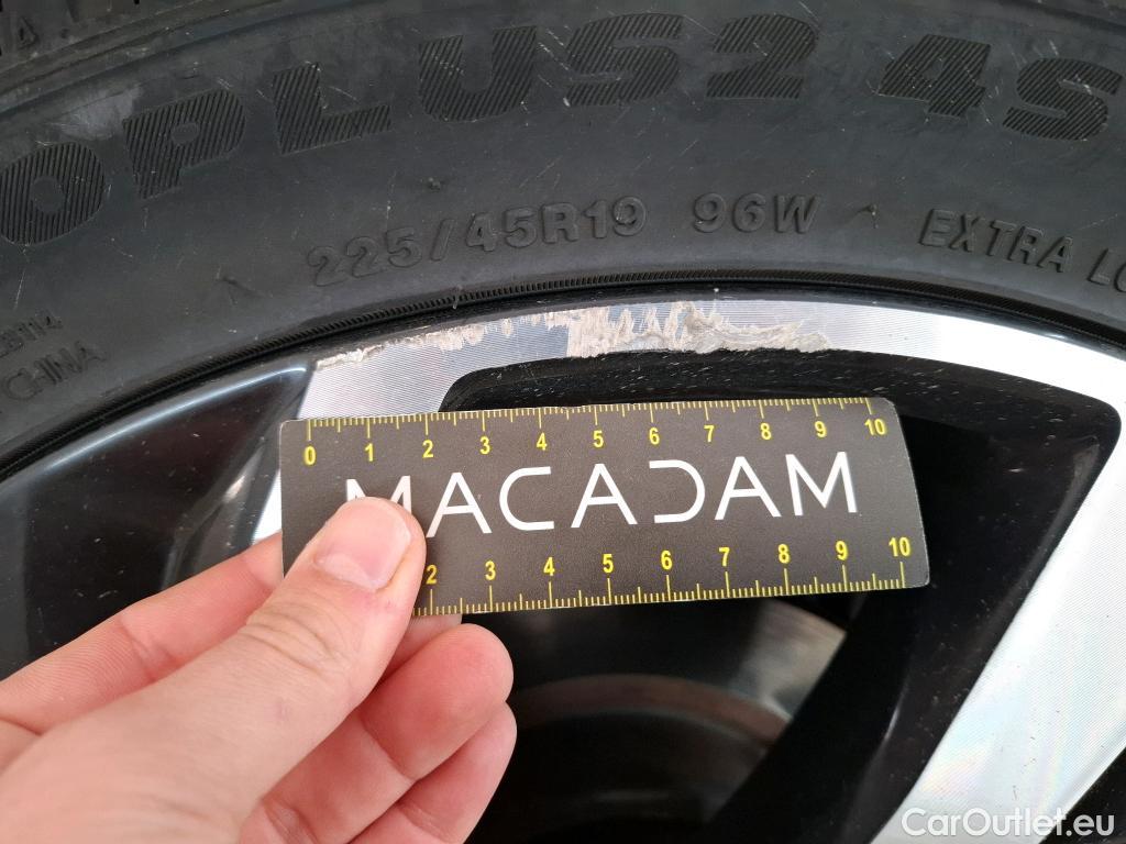  Nissan  Qashqai NISSAN  5p Crossover 1.6 DCI 130 Xtronic Drive Edition #17