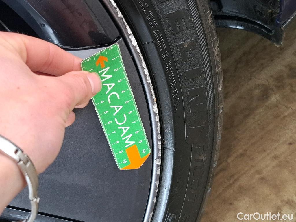  Tesla  Model 3 TESLA  / 2018 / 4P / Berline Propulsion #3