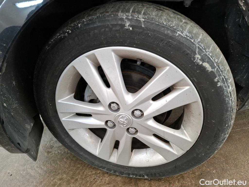  Toyota  IQ TOYOTA  3p Berline 100 VVT-i MultiDrive Iconic Pack #32