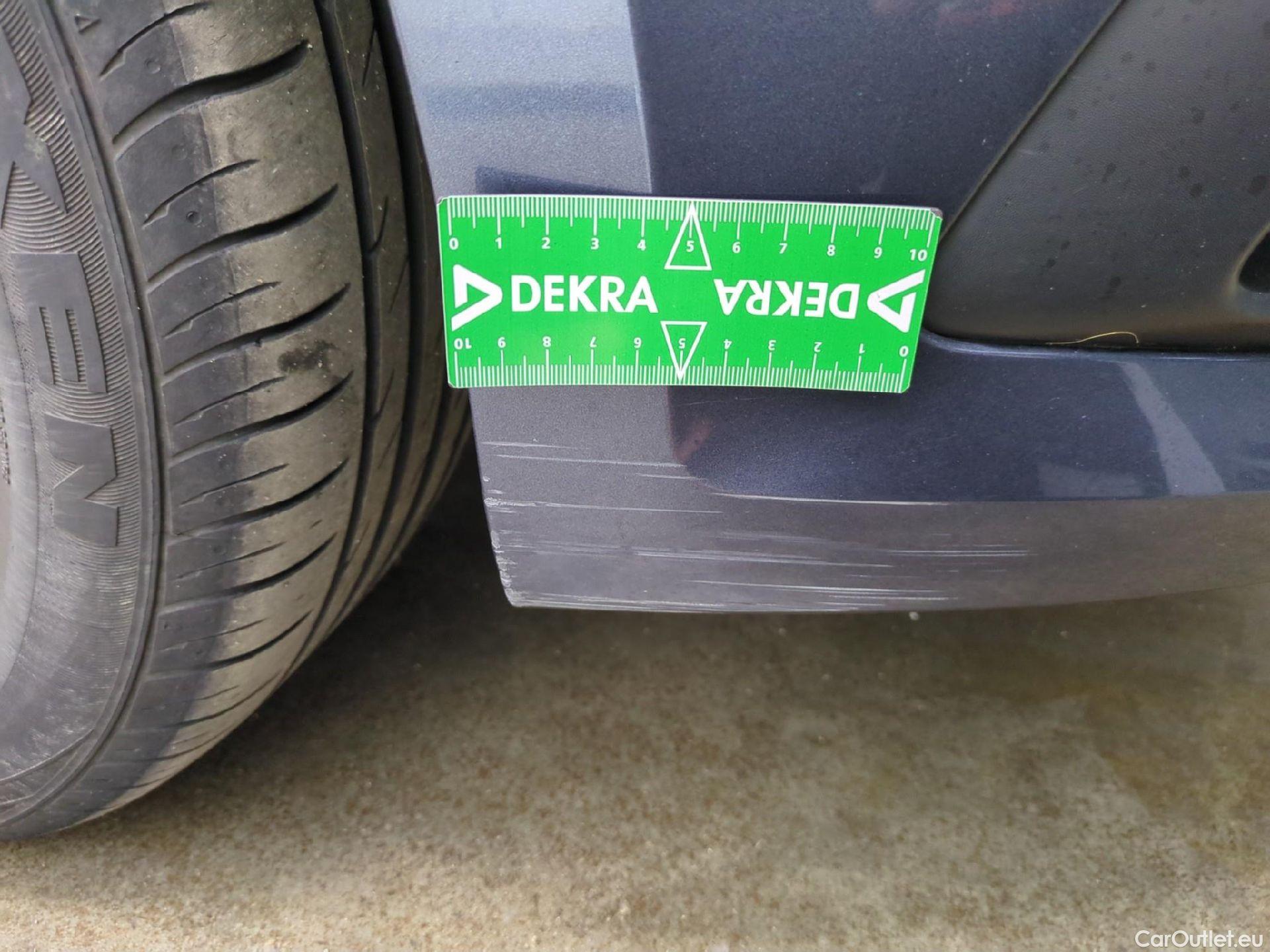  Renault  Megane  IV Berline 5 ptes. Business 1.5 dCi 115CV BVM6 E6d #14