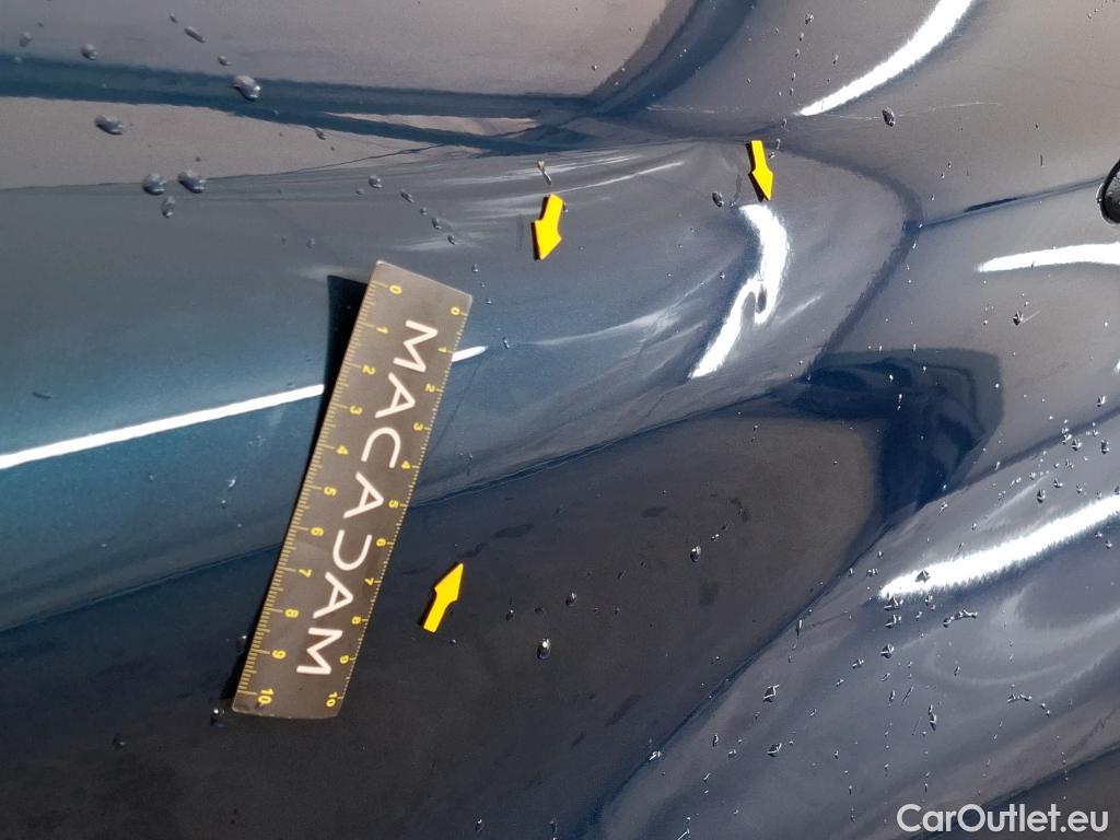  Renault  Captur RENAULT  / 2017 / 5P / Crossover Business dCi 90 #20