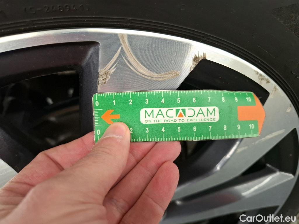  Renault  Megane RENAULT Mégane Berline 5p Berline Intens TCe 140 EDC FAP #20