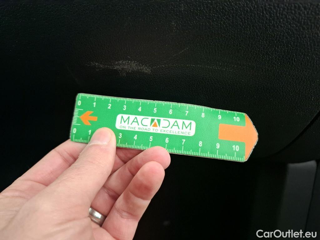  Renault  Megane RENAULT Mégane Berline 5p Berline Intens TCe 140 EDC FAP #27