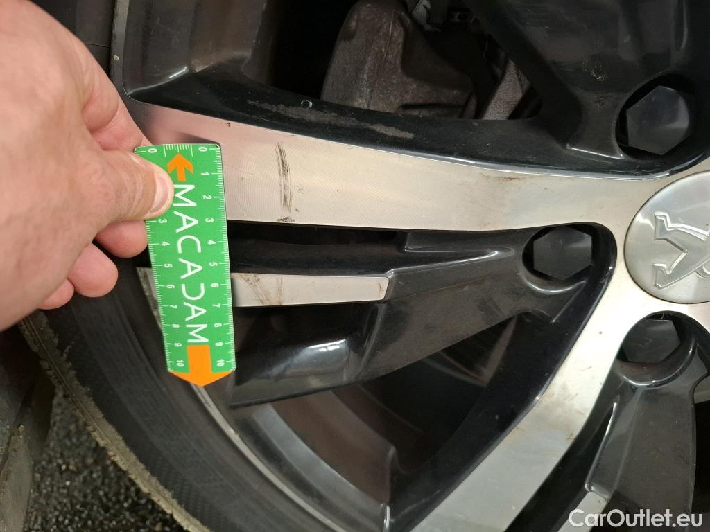  Peugeot  5008  GT Line 1.5 HDi 130CV BVA8 E6dT #10