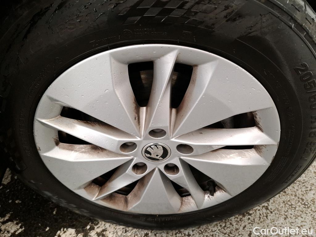  Skoda  Octavia  Break Business 2.0 TDI 150CV BVA7 E6d #26