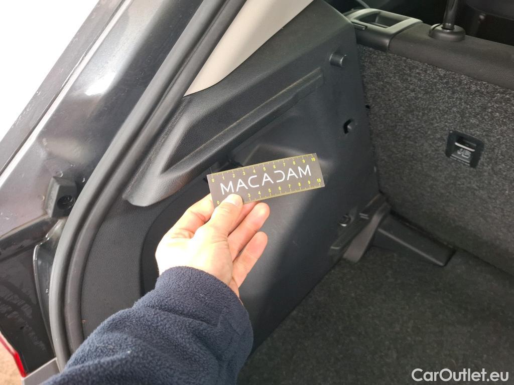  Skoda  Fabia SKODA  / 2021 / 5P / Berline 1.0 TSI 110 DSG7 Ambition #7