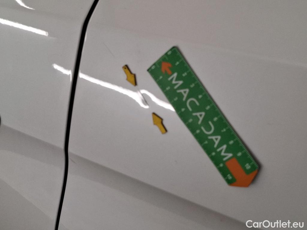  Peugeot  5008  GT Line 1.5 HDi 130CV BVA8 E6dT #23