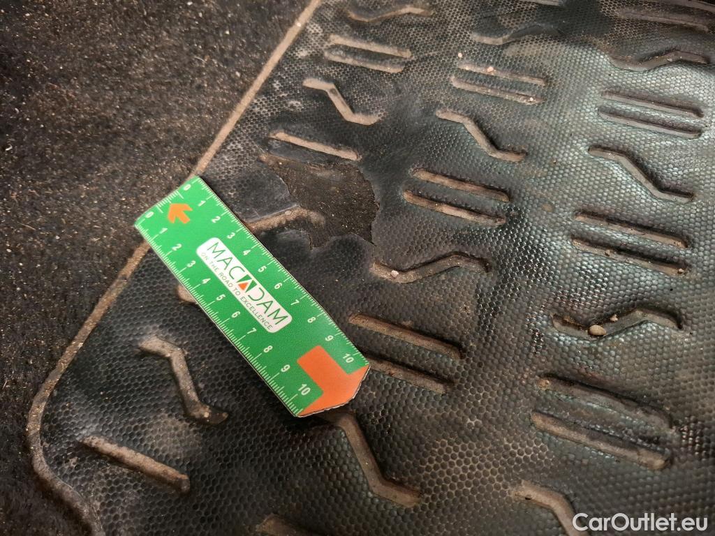  Citroen  Berlingo  Fourgon Driver XL 950 1.5 BlueHDi 130CV BVA8 E6dT #9