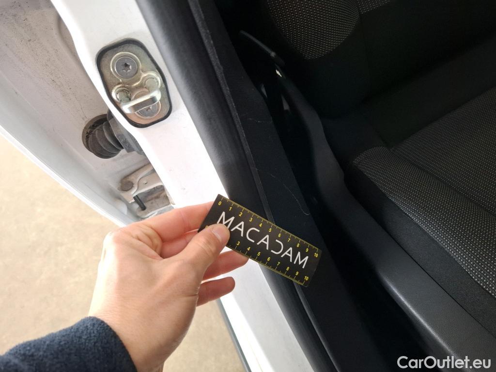  Citroen  C3  Feel Pack 1.2 PureTech 80CV BVM5 E6d #25