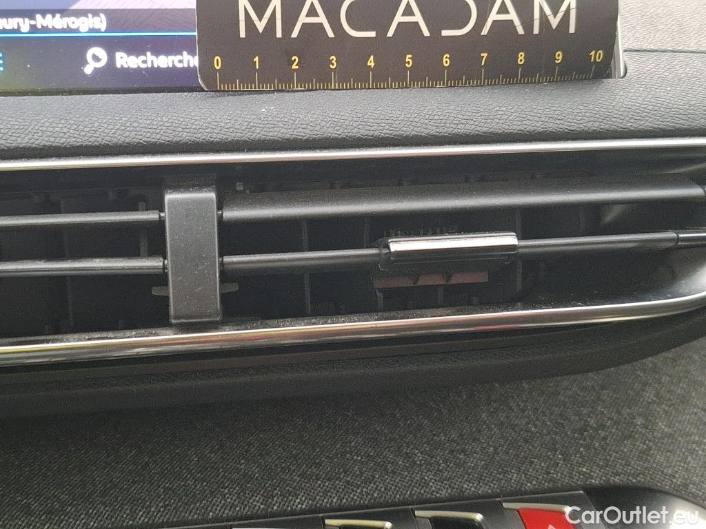  Peugeot  5008  Allure Business 1.2 PureTech 130CV BVA8 7 Sieges E6d #44