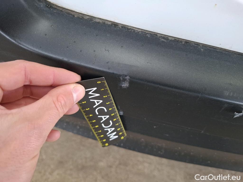  Citroen  C3  Feel Pack 1.2 PureTech 80CV BVM5 E6d #3