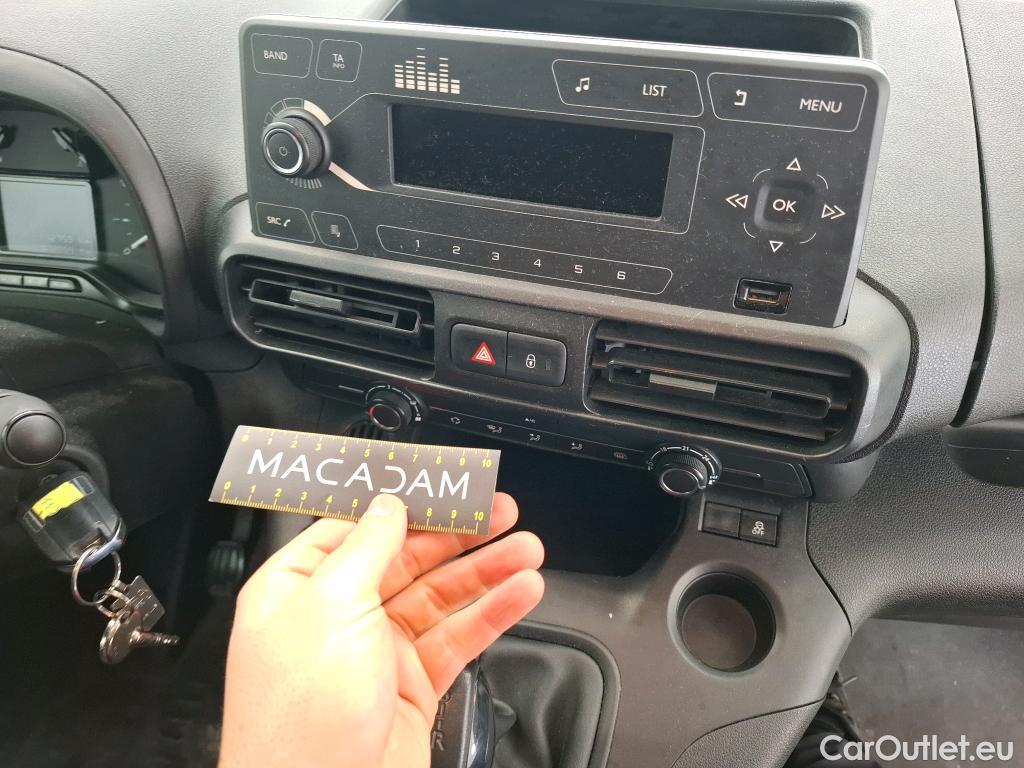  Citroen  Berlingo  Fourgon Club M 650 1.5 BlueHDi 100CV BVM5 E6dT #24