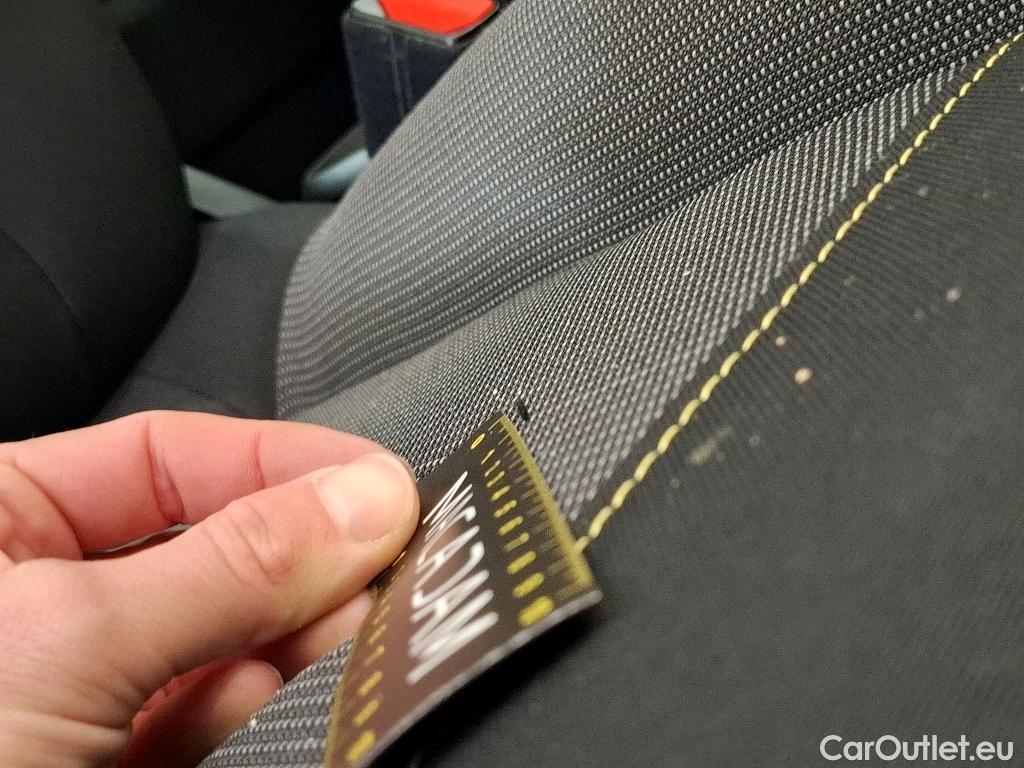  Citroen  C3  Feel Pack 1.2 PureTech 80CV BVM5 E6d #38