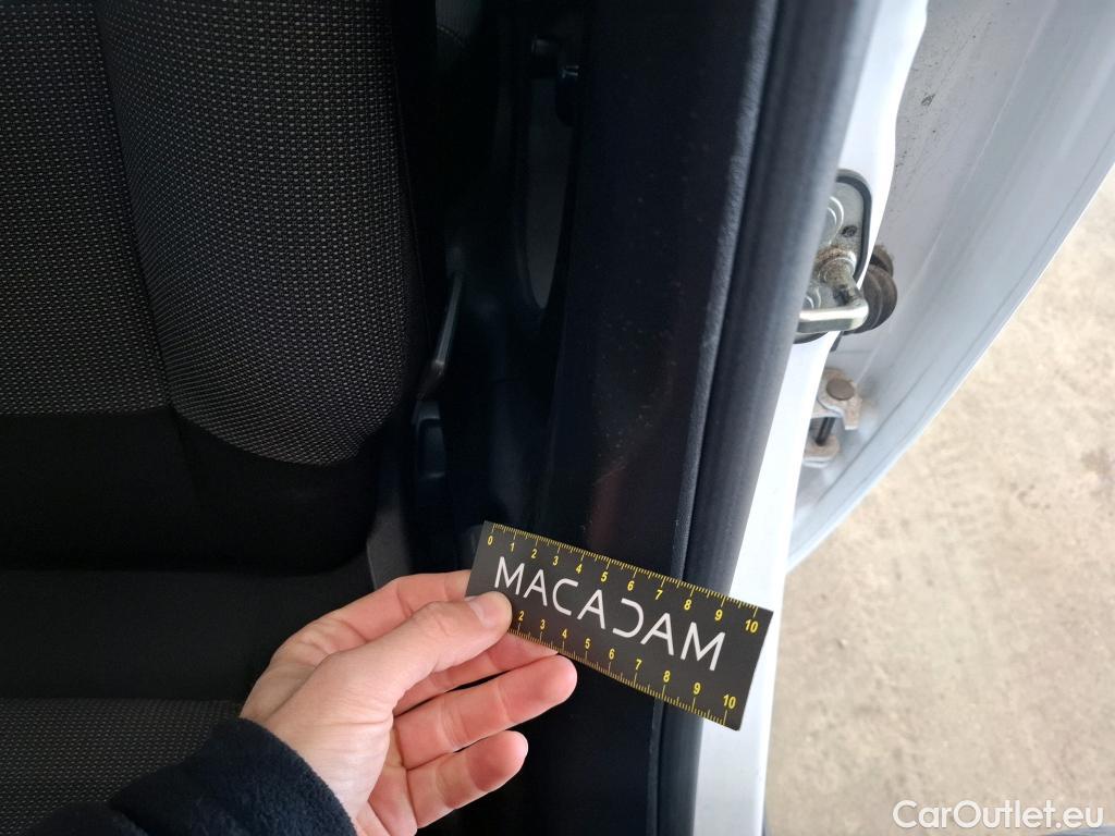  Citroen  C3  Feel Pack 1.2 PureTech 80CV BVM5 E6d #43