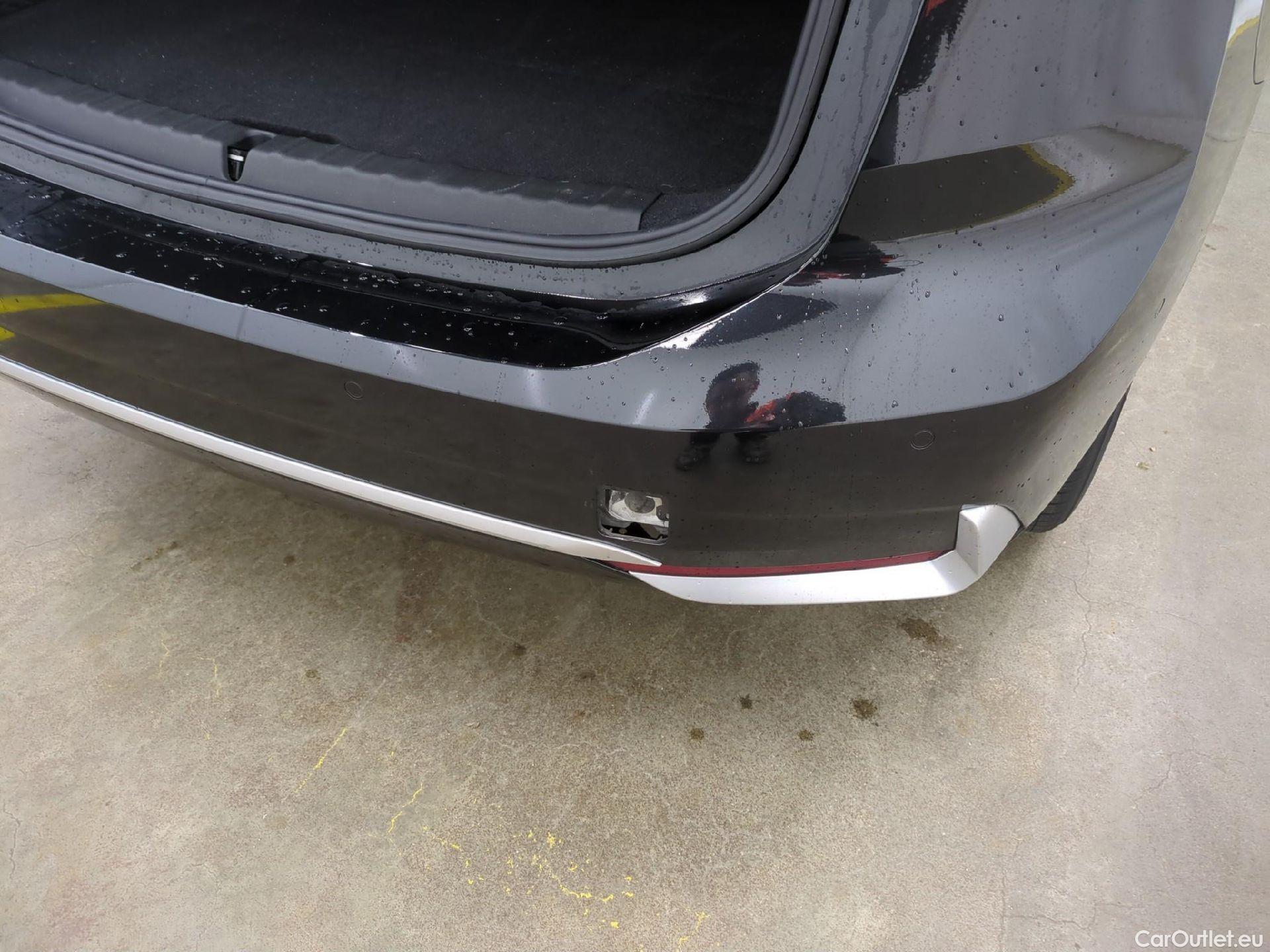  Bmw  2 Tourer BMW Série 2 Active Tourer / 2021 / 5P / monospace 218d 150ch Luxury DKG7 #8