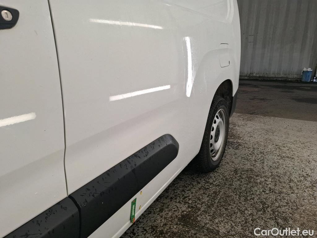  Citroen  Berlingo  Fourgon Driver XL 950 1.5 BlueHDi 130CV BVA8 E6dT #12