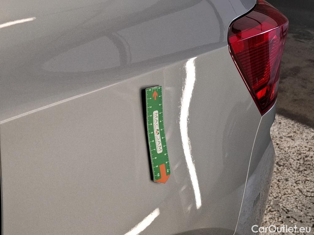  Volkswagen  T-ROC  Life Business 2.0 TDI 150CV BVA7 E6d #2