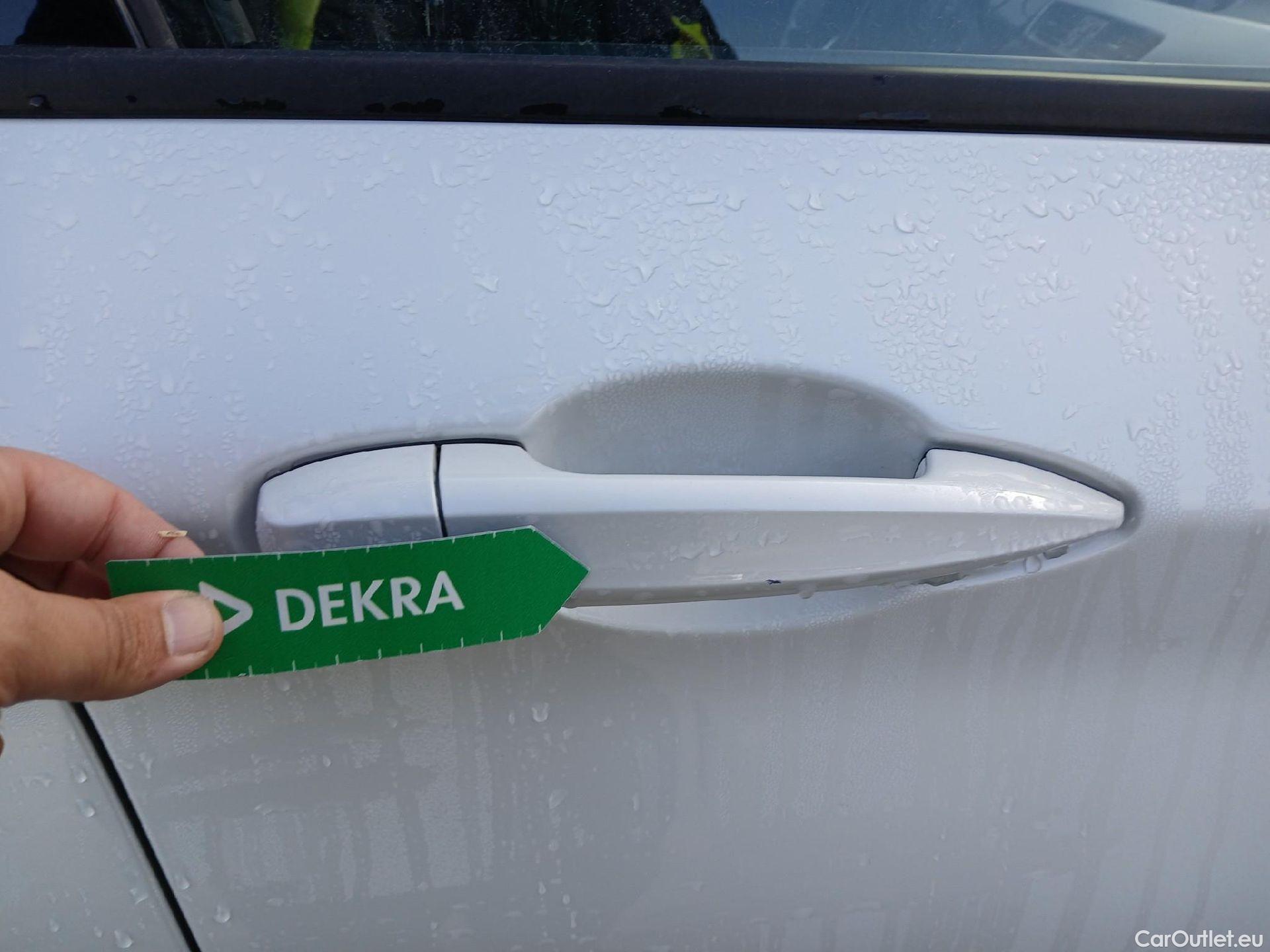  Bmw  X1 BMW  / 2015 / 5P / todoterreno sDrive18d Business #33