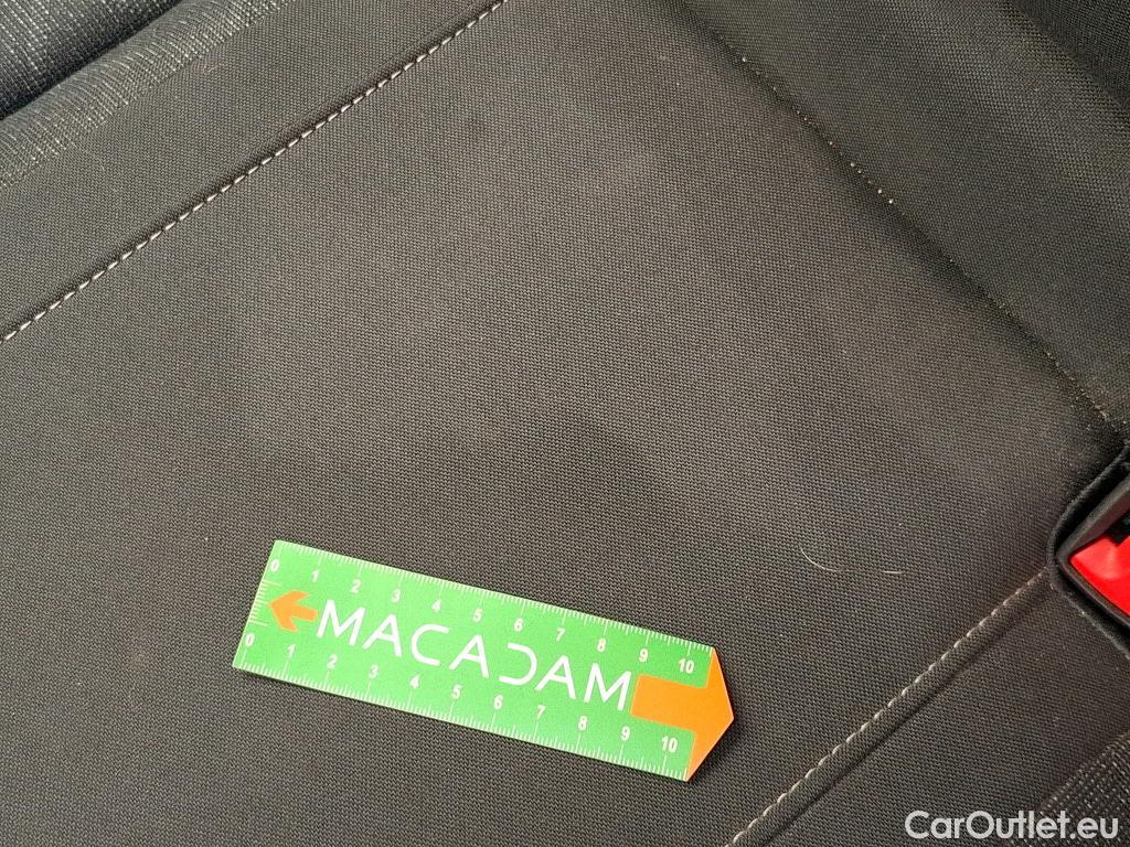  Volkswagen  Golf  VOLKSWAGEN / 2020 / 5P / Berline 2.0 TDI SCR 150 DSG7 Life Busi 1st #59