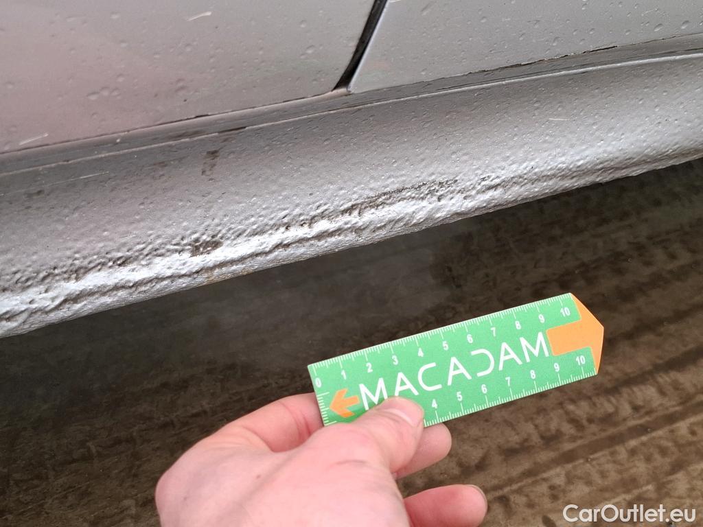  Volkswagen  Golf  VOLKSWAGEN / 2020 / 5P / Berline 2.0 TDI SCR 150 DSG7 Life Busi 1st #5