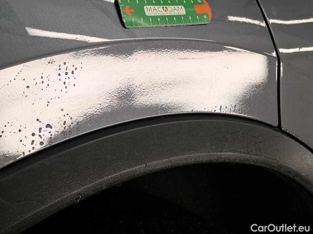  Volkswagen  Tiguan VOLKSWAGEN  Allspace / 2017 / 5P / SUV 2.0 TDI 150 DSG7 Carat #29