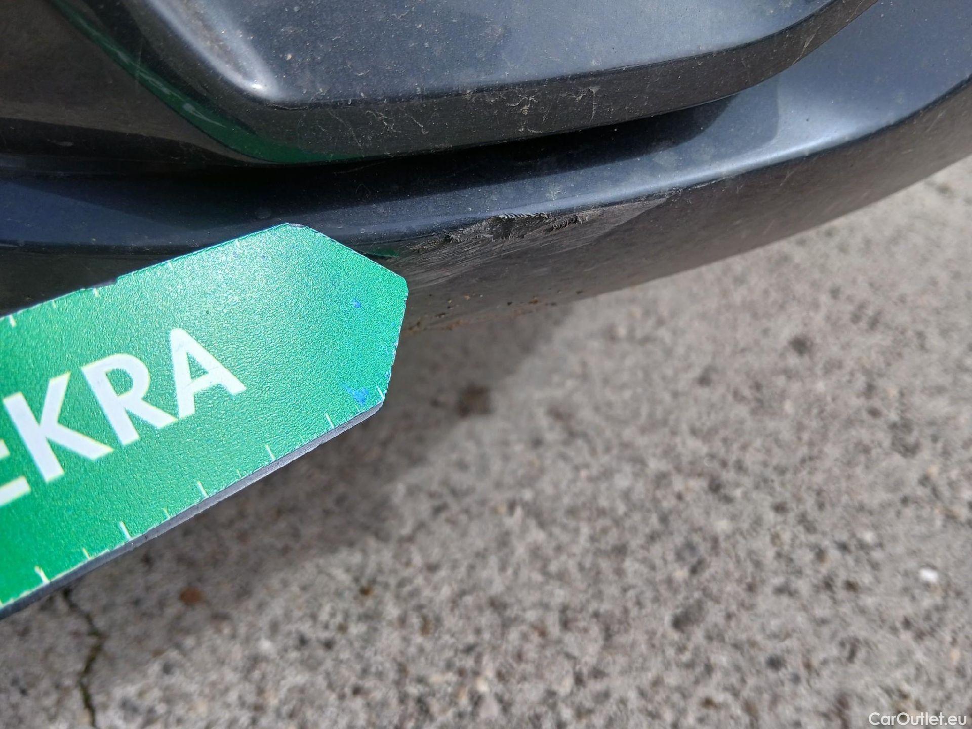  Audi  Q3 AUDI  Sportback / 2019 / 5P / todoterreno Advanced 35 TDI 110kW (150CV) S tronic (AC4) #19