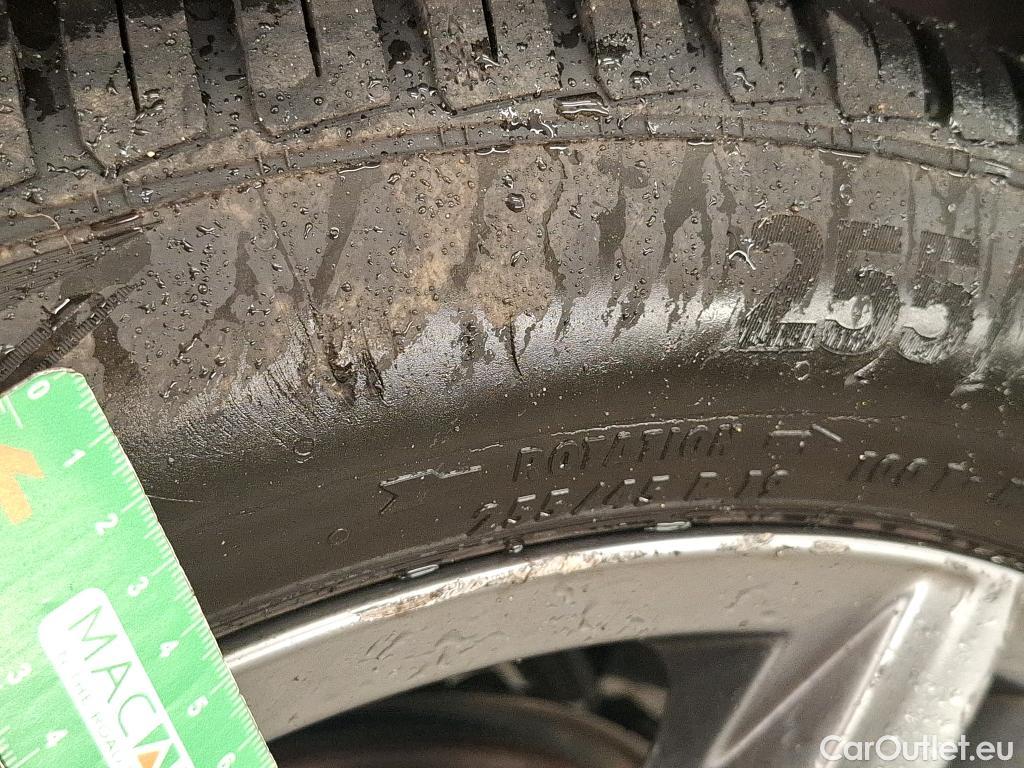  Volkswagen  Tiguan VOLKSWAGEN  Allspace / 2017 / 5P / SUV 2.0 TDI 150 DSG7 Carat #39