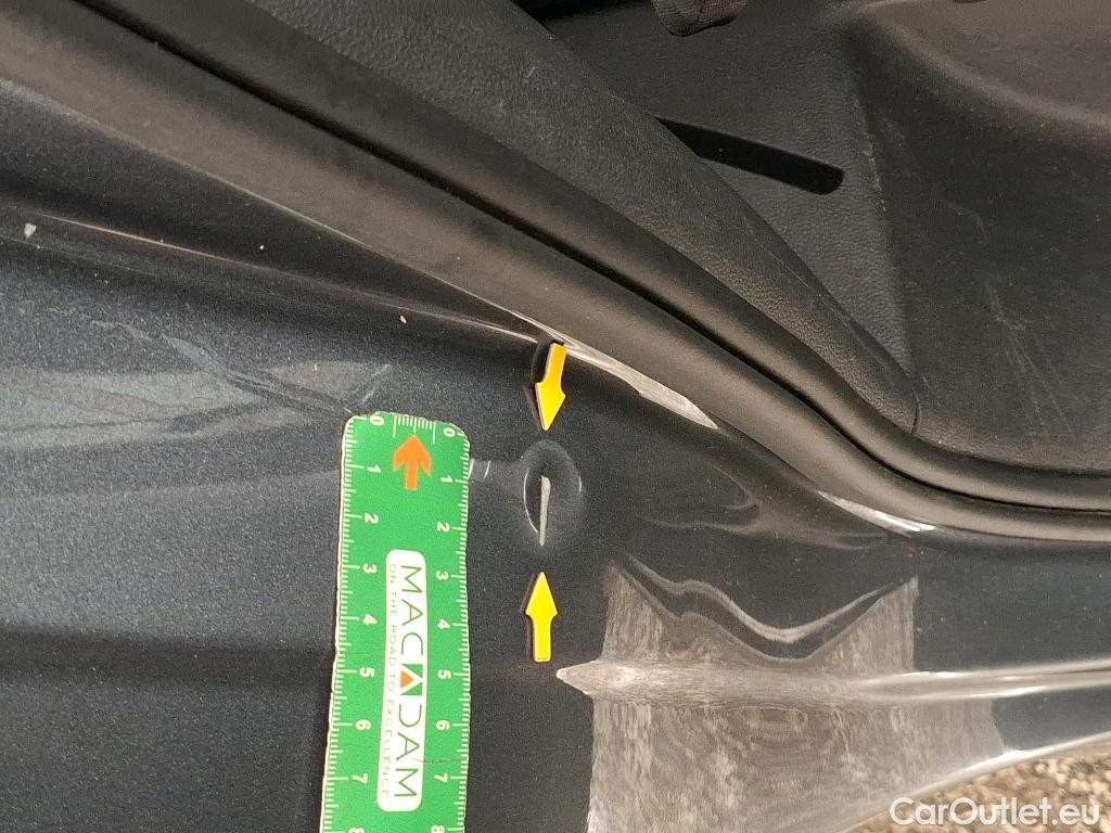  Volkswagen  Tiguan VOLKSWAGEN  Allspace / 2017 / 5P / SUV 2.0 TDI 150 DSG7 Carat #65