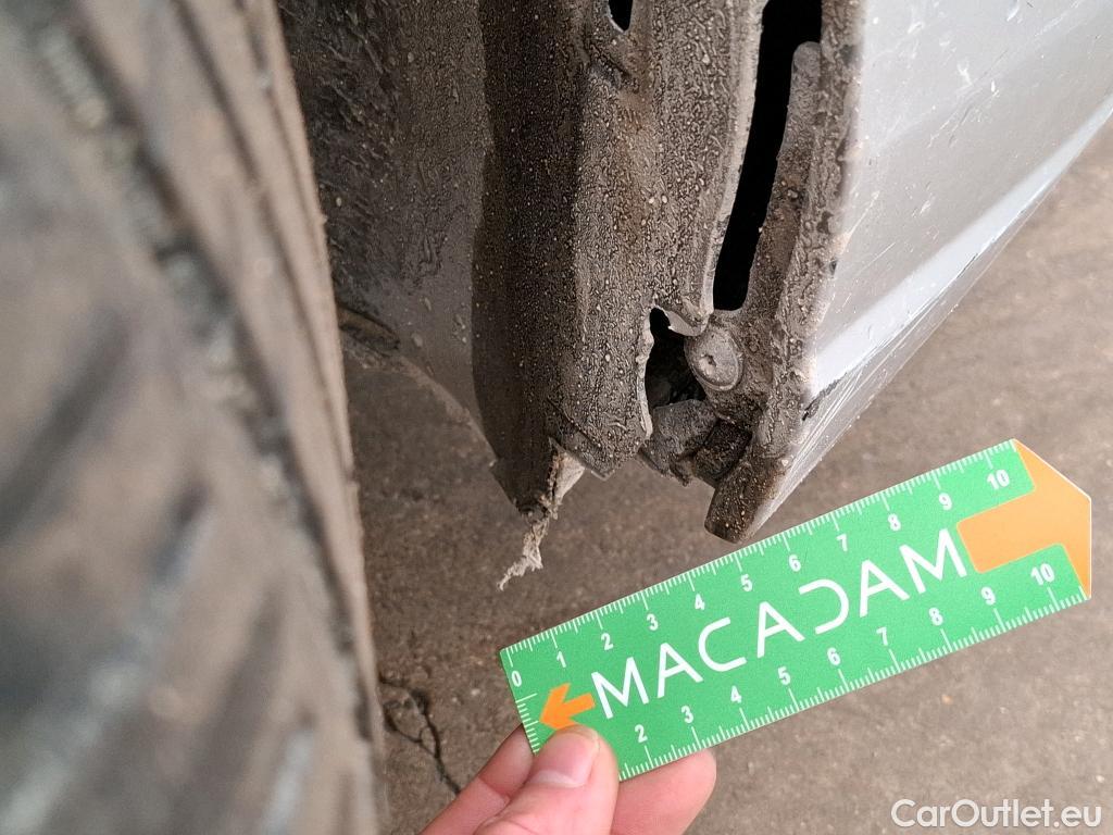  Volkswagen  Golf  VOLKSWAGEN / 2020 / 5P / Berline 2.0 TDI SCR 150 DSG7 Life Busi 1st #52