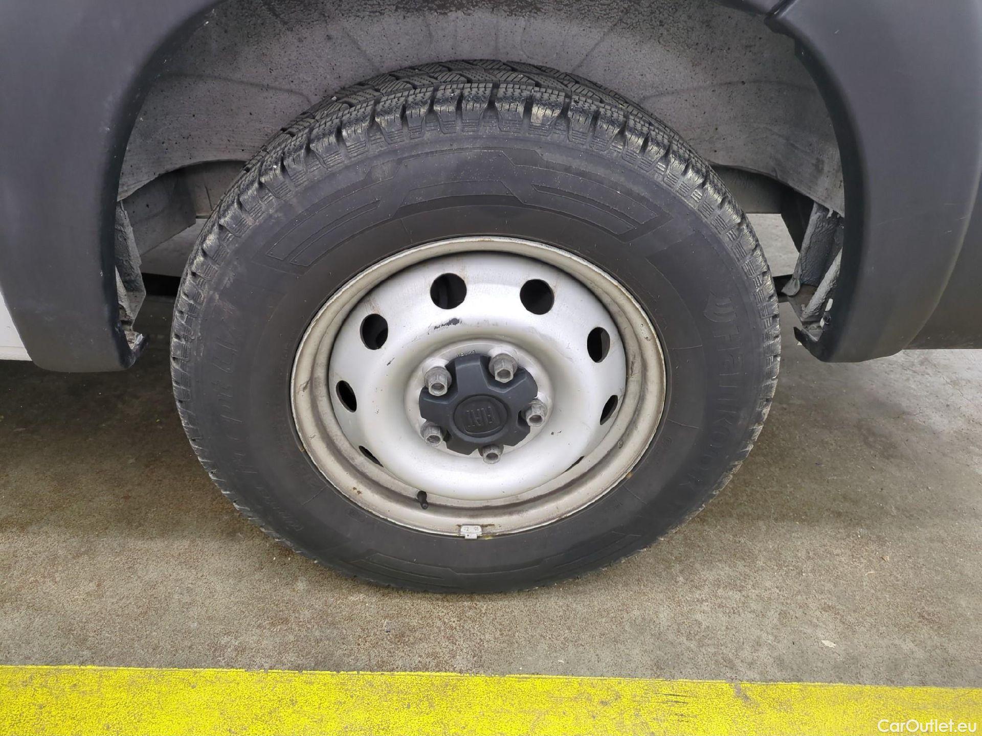  Fiat  Ducato FIAT  / 2014 / 4P / Fourgon tôlé 2.3 Mjet 140 Maxi 3.5 XL H2 Business #2