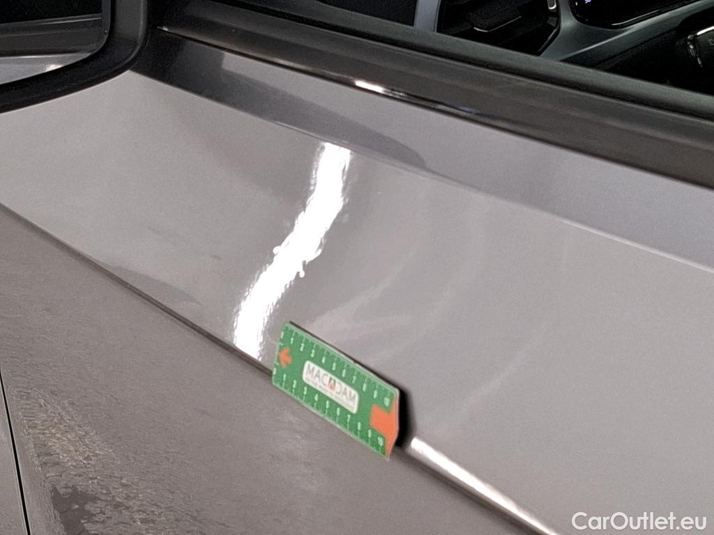  Volkswagen  T-ROC  Life Business 2.0 TDI 150CV BVA7 E6d #6