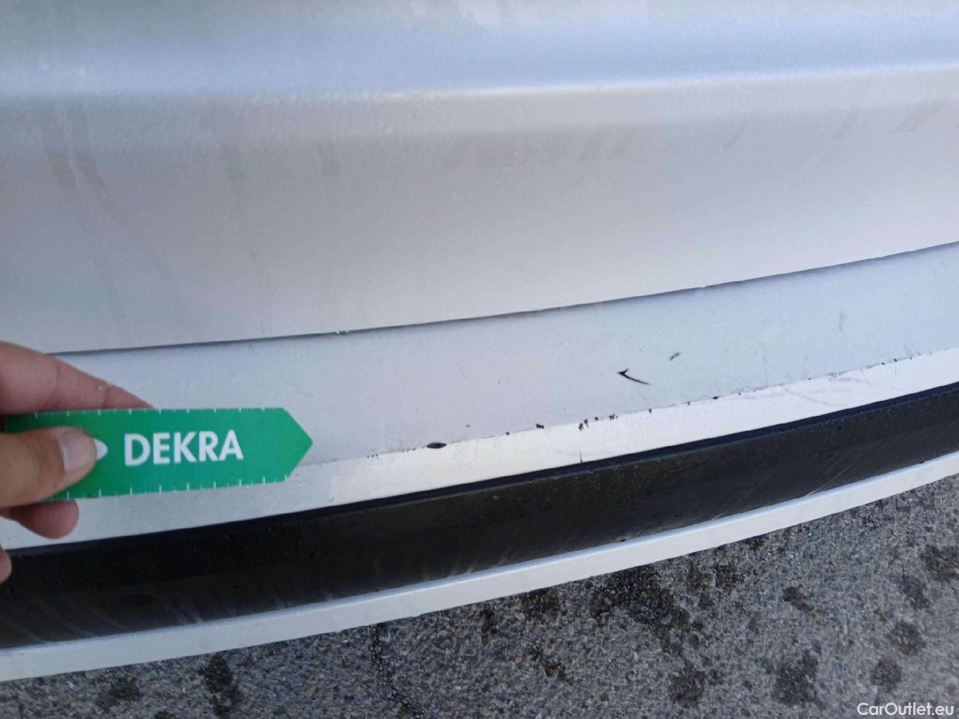  Bmw  X1 BMW  / 2015 / 5P / todoterreno sDrive18d Business #20