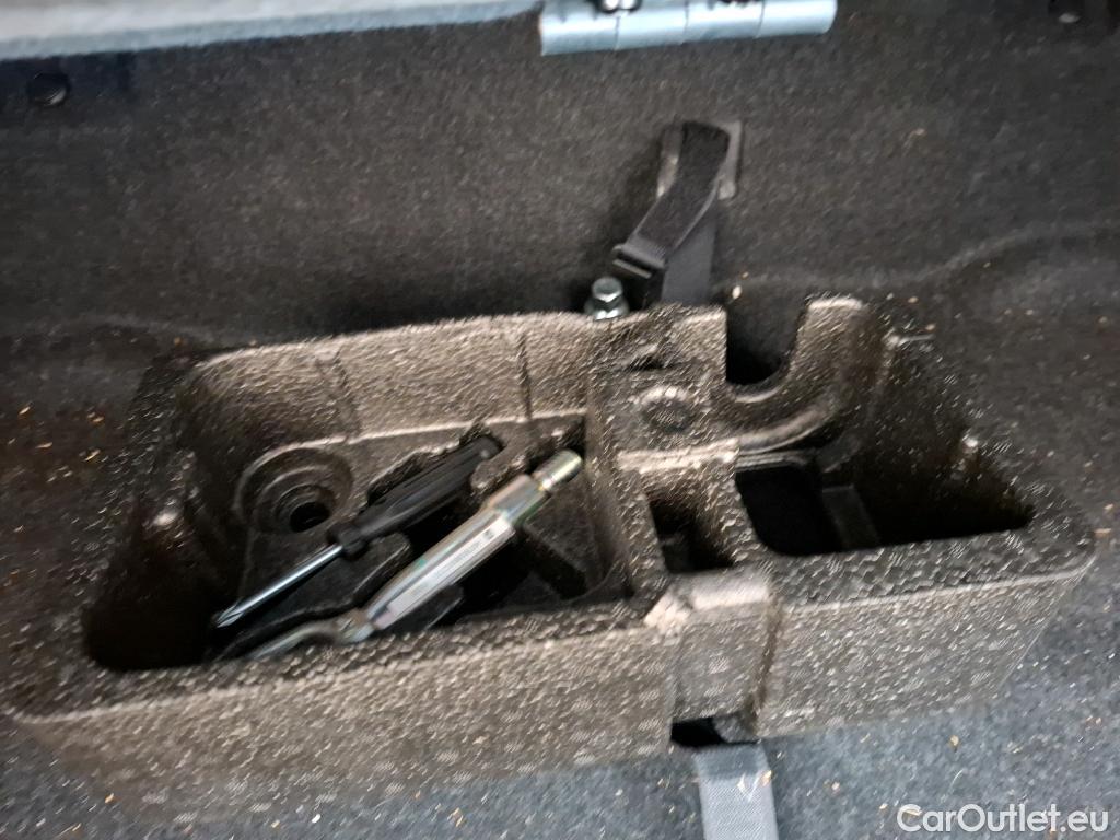  Bmw  X1 Série  sDrive 18 i M Sport 1.5 135CV BVA7 E6d #37