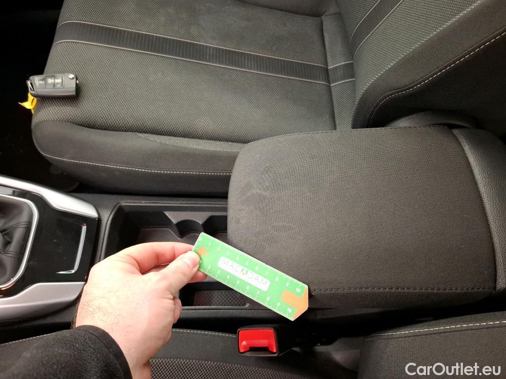  Volkswagen  T-ROC  Life Business 2.0 TDI 150CV BVA7 E6d #24