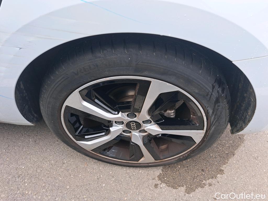  Audi  A1 Sportback AUDI A1 / 2018 / 5P / berlina con portón Sportback Adrenalin 30 TFSI 81kW (110CV)(SP) #34