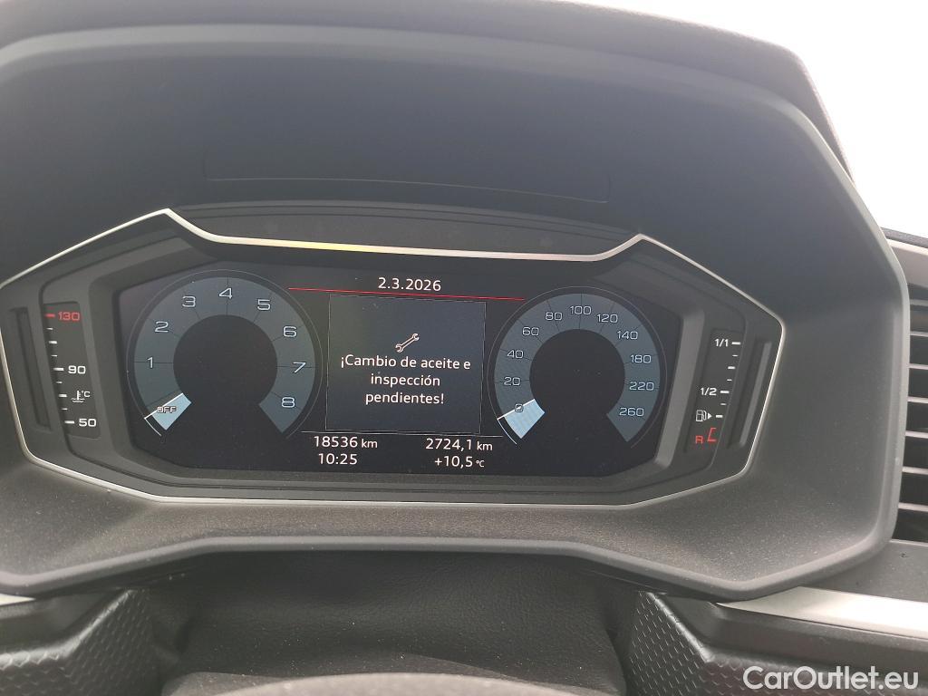  Audi  A1 Sportback AUDI A1 / 2018 / 5P / berlina con portón Sportback Adrenalin 30 TFSI 81kW (110CV)(SP) #32