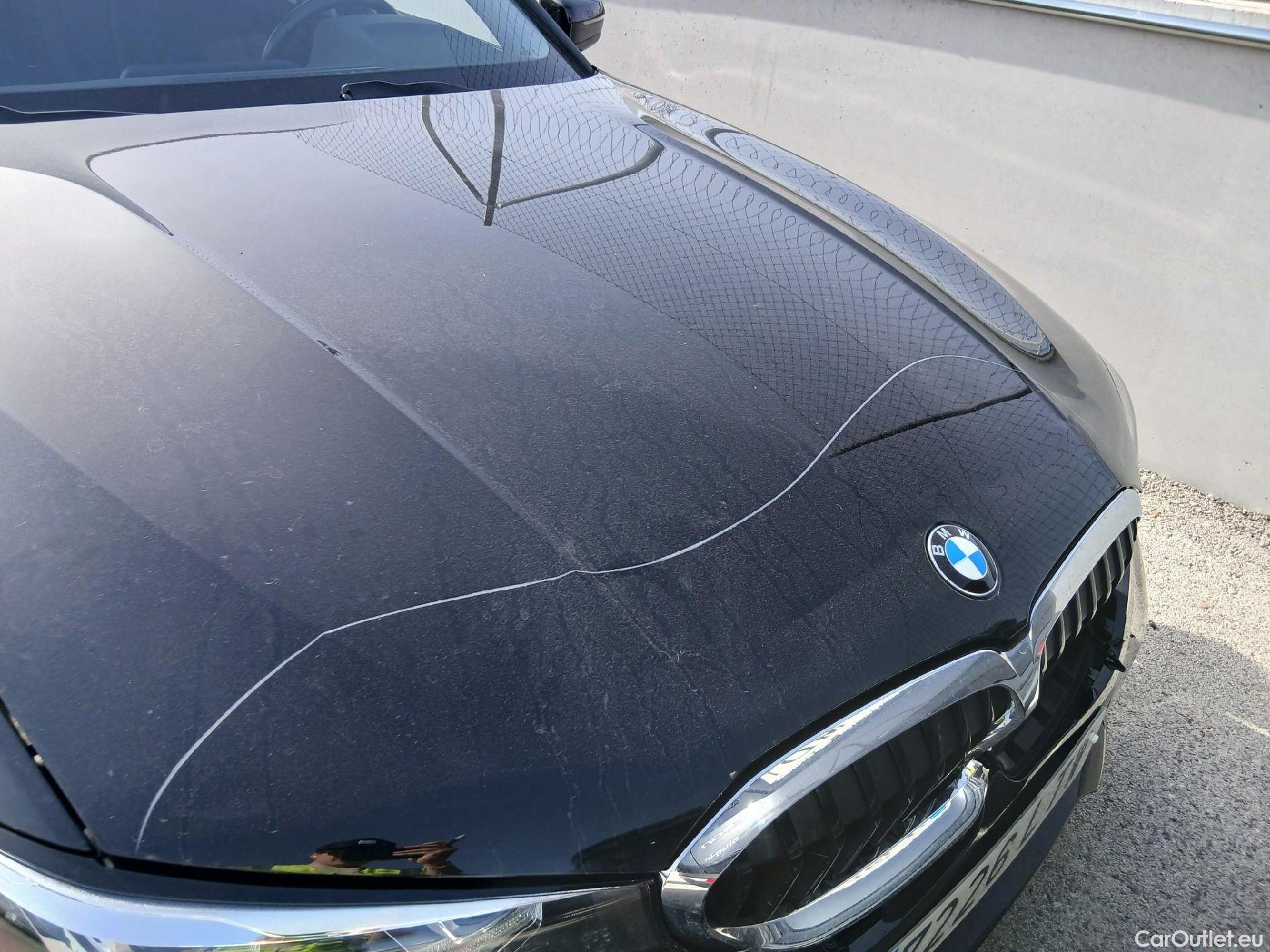  Bmw  Serie 3 BMW  / 2018 / 4P / sedán 318d Auto. #6