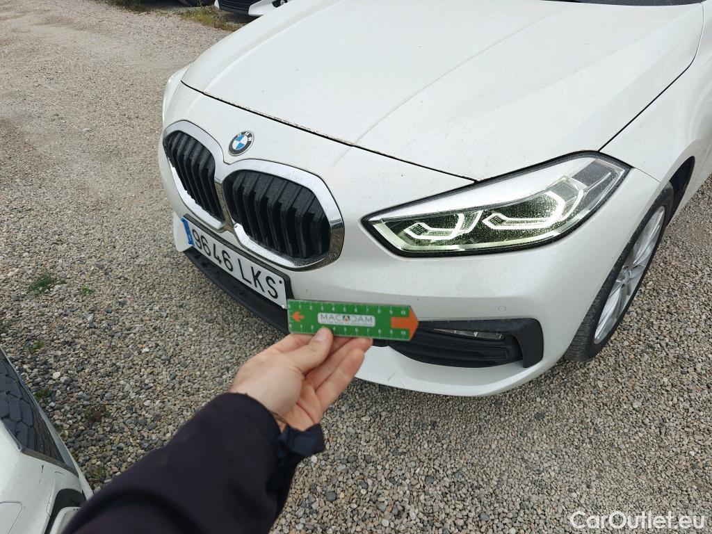  Bmw  Serie 1 BMW  / 2019 / 5P / berlina con portón 118i #41