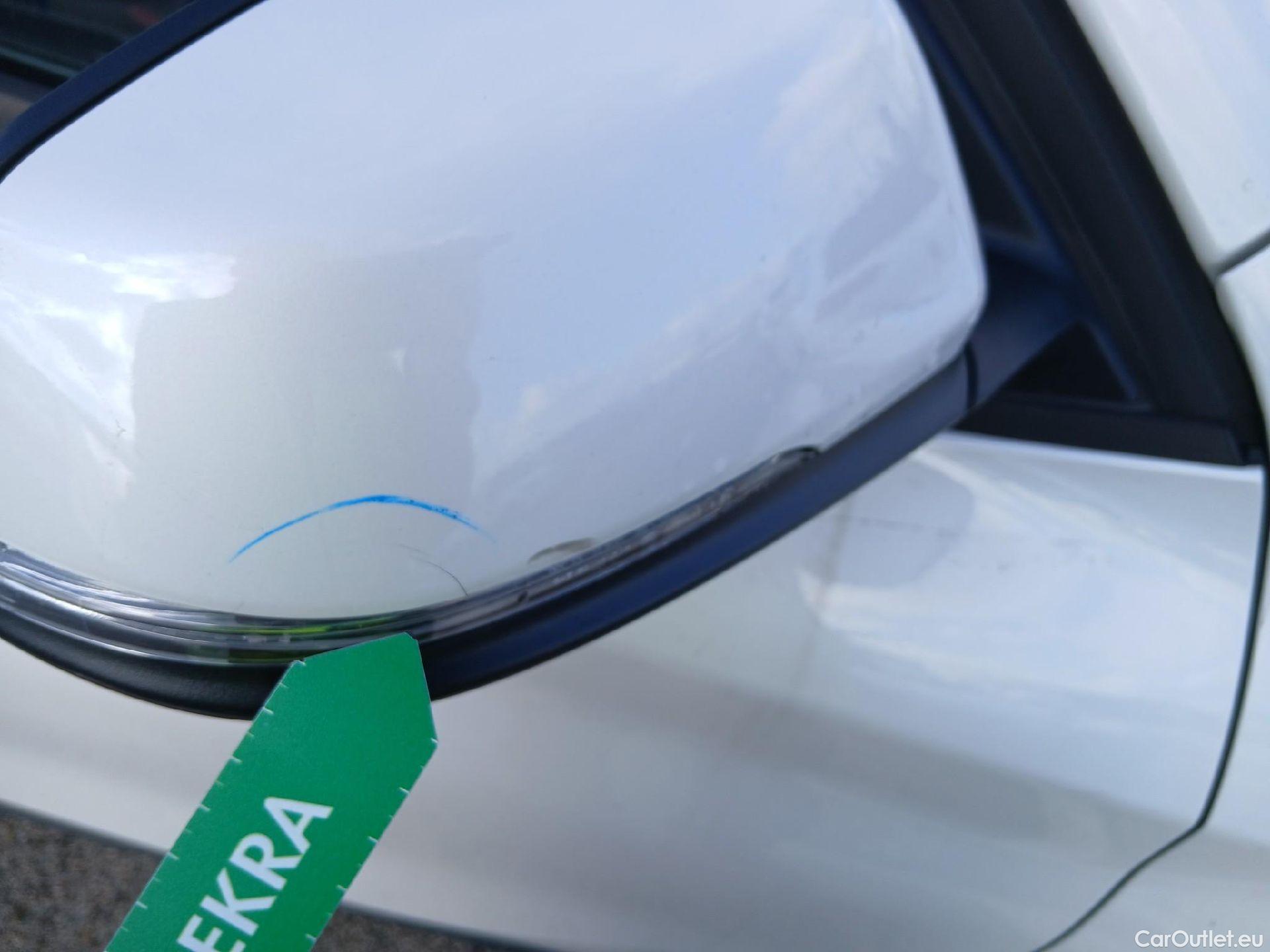  Bmw  X1 BMW  / 2019 / 5P / todoterreno sDrive18dA Corporate (AC4) #27