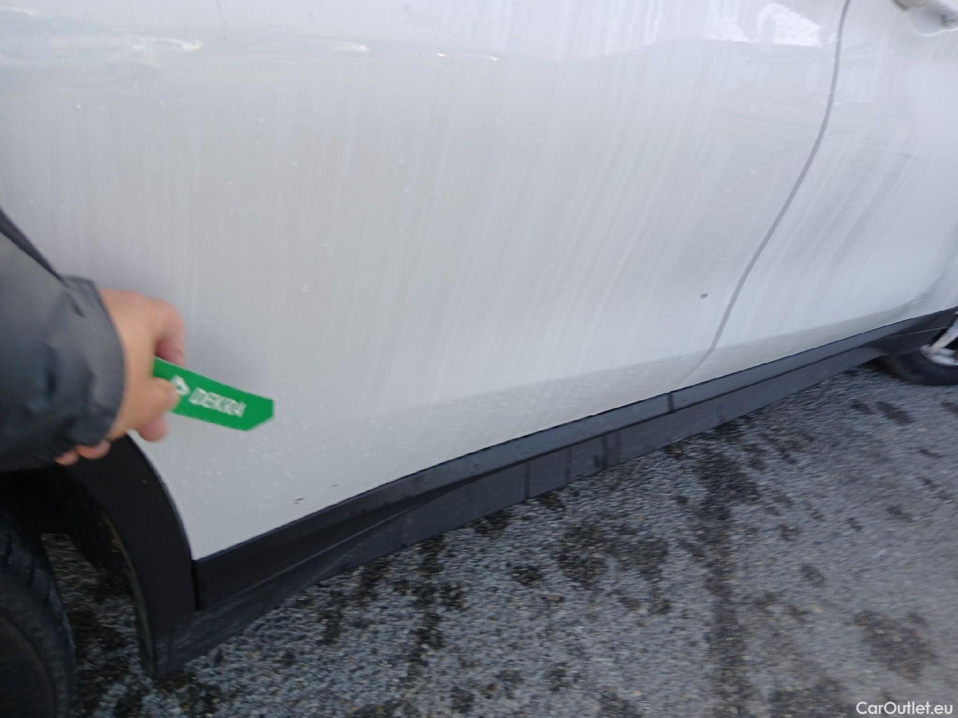  Bmw  X1 BMW  / 2015 / 5P / todoterreno sDrive18d Business #27