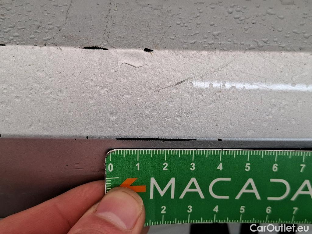  Volkswagen  Golf  VOLKSWAGEN / 2020 / 5P / Berline 2.0 TDI SCR 150 DSG7 Life Busi 1st #39