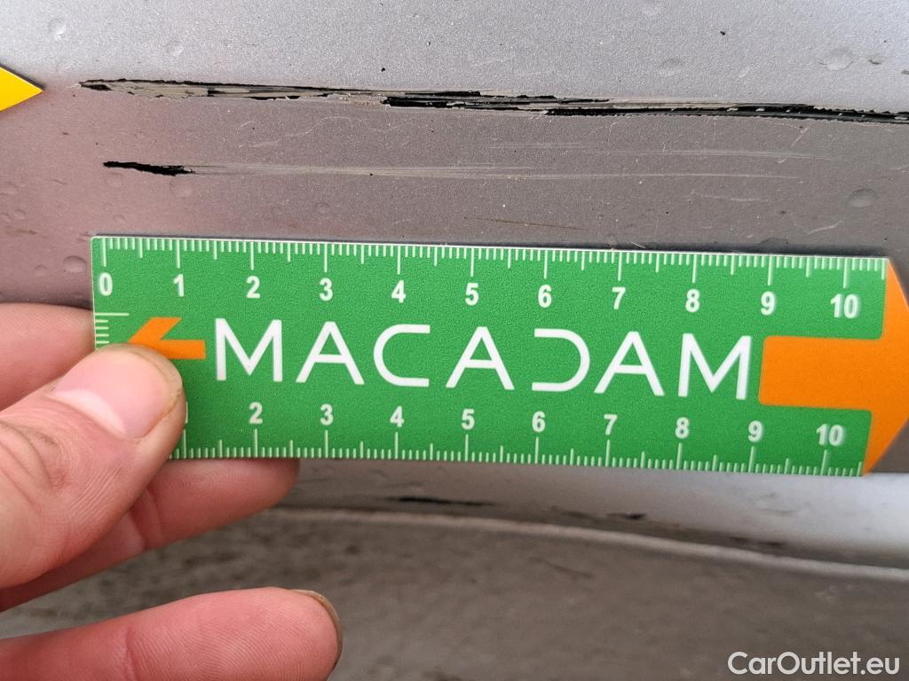  Volkswagen  Golf  VOLKSWAGEN / 2020 / 5P / Berline 2.0 TDI SCR 150 DSG7 Life Busi 1st #29