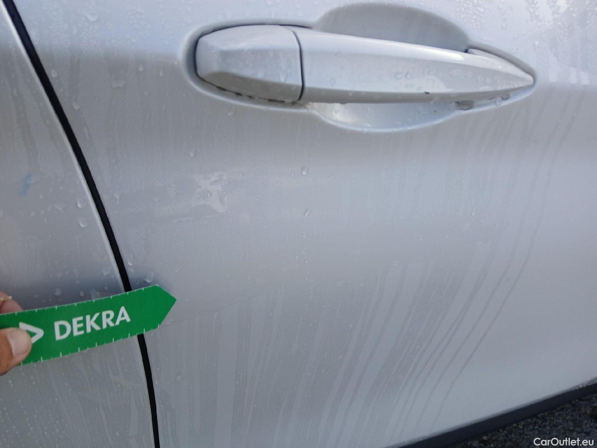  Bmw  X1 BMW  / 2015 / 5P / todoterreno sDrive18d Business #30