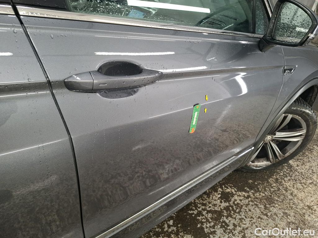  Volkswagen  Tiguan VOLKSWAGEN  Allspace / 2017 / 5P / SUV 2.0 TDI 150 DSG7 Carat #62