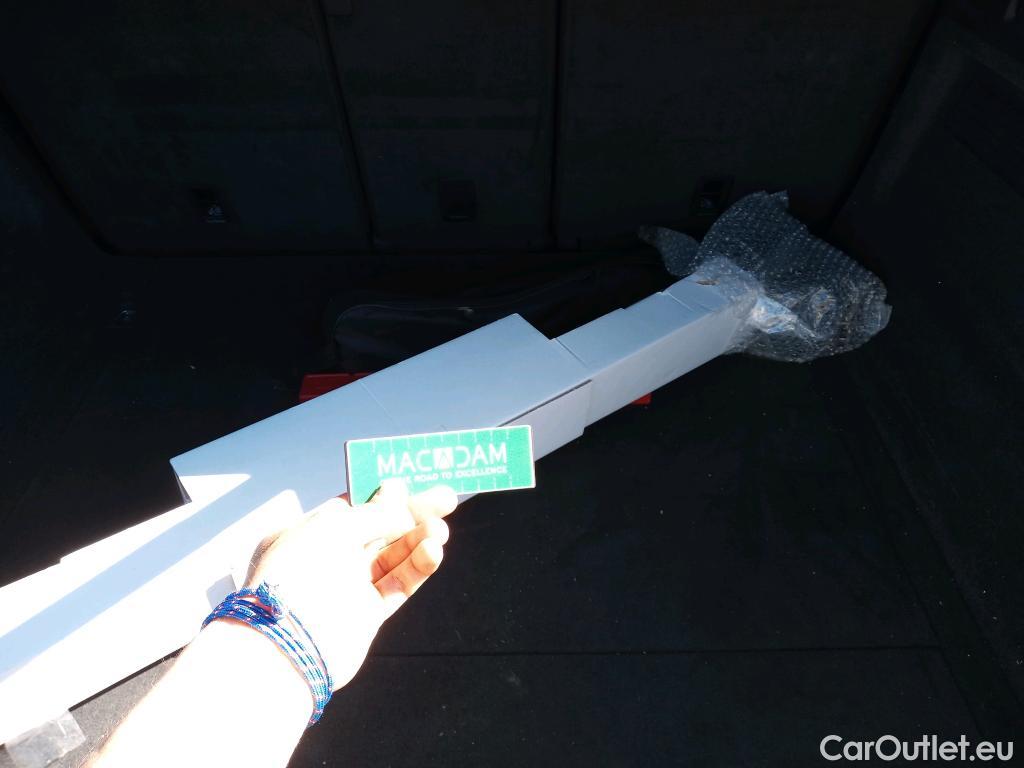  Audi  Q8 AUDI  / 2018 / 5P / todoterreno 50 TDI 210kW S Line Plus quattro tip #7