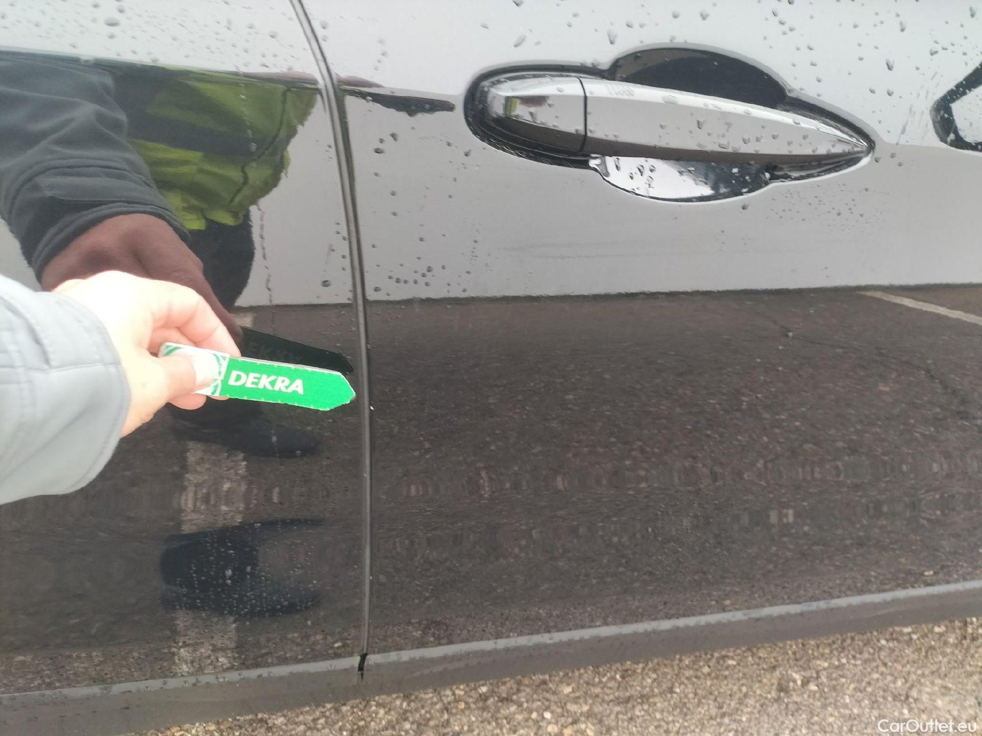  Bmw  X2 BMW  sDrive18i (CX3) #18