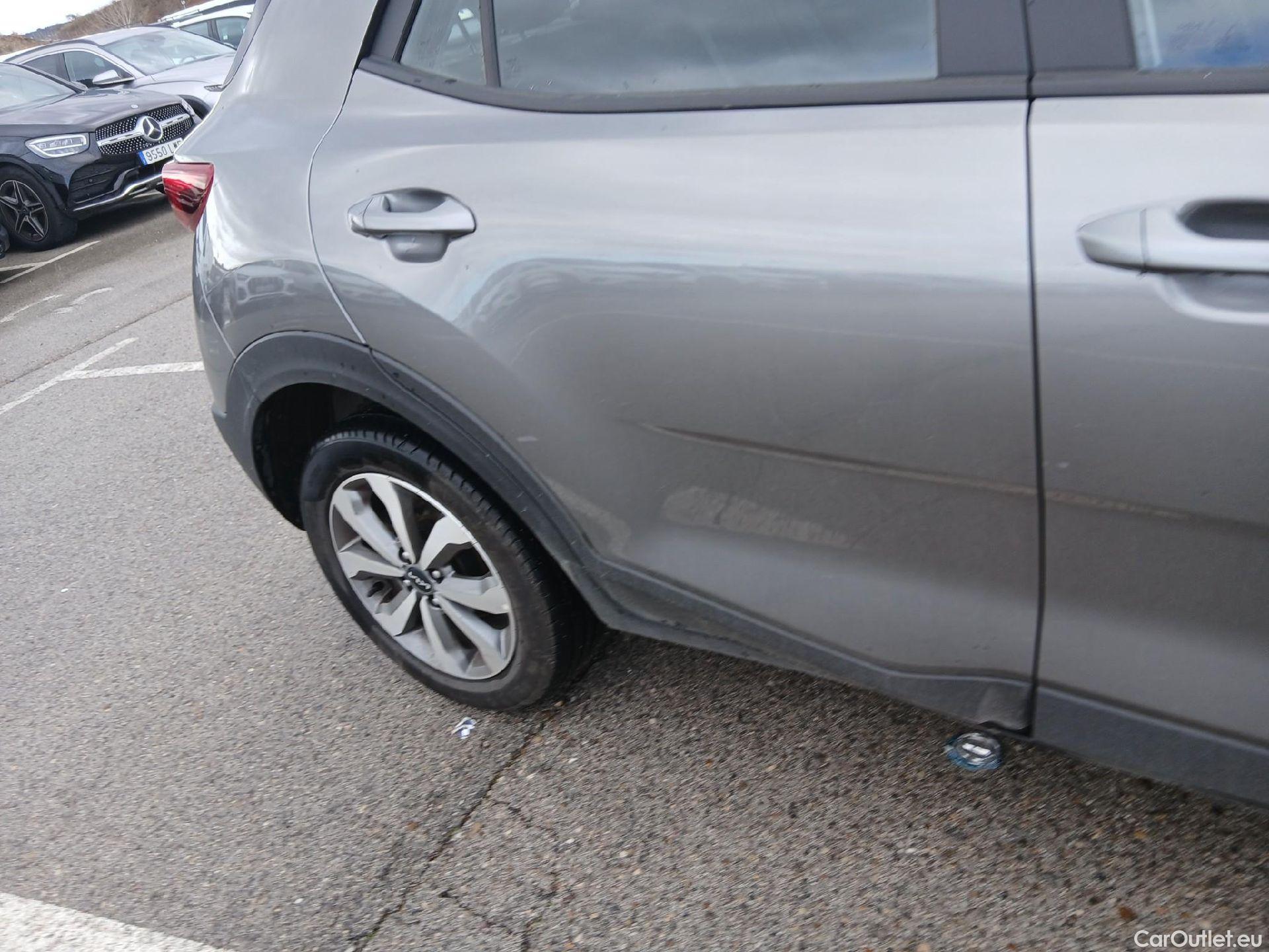  KIA  STONIC  Business 1.0 T-GDI 100CV MT6 6E #10