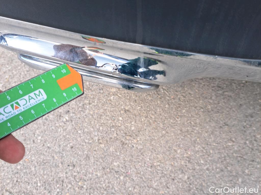  Mercedes  GLA MERCEDES-BENZ  / 2020 / 5P / todoterreno  200 #3