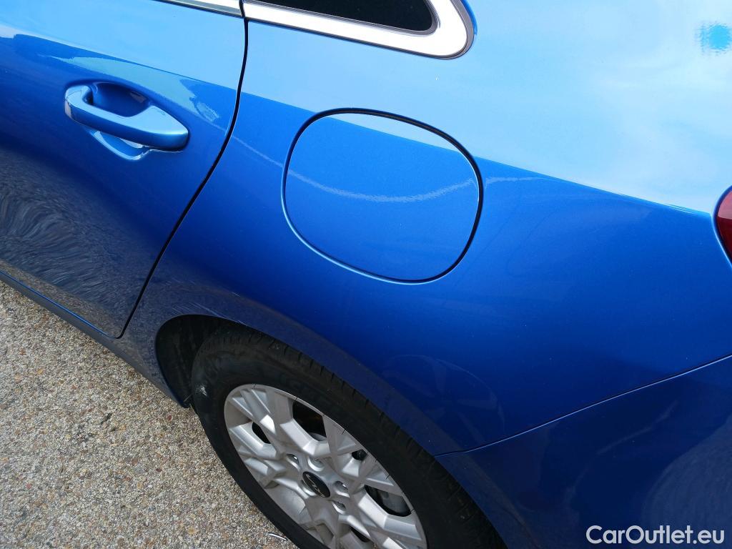  KIA  Cee'd KIA Ceed / 2021 / 5P / berlina con portón 1.0 T-GDi 74kW (100CV) Drive #1